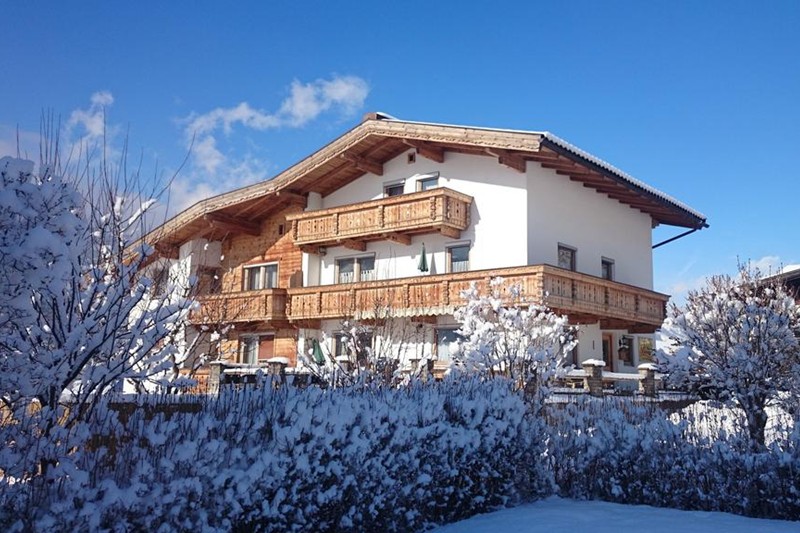 Haus im Winter